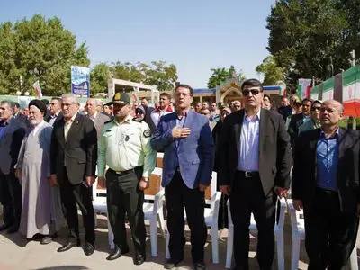 هفته دولت با عهد دوباره مدیران قزوین با شهدا آغاز شد