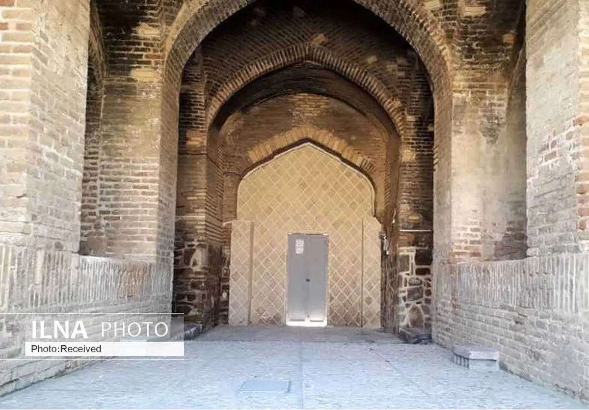 محوطه کاروانسرای تاریخی آوج ساماندهی شد