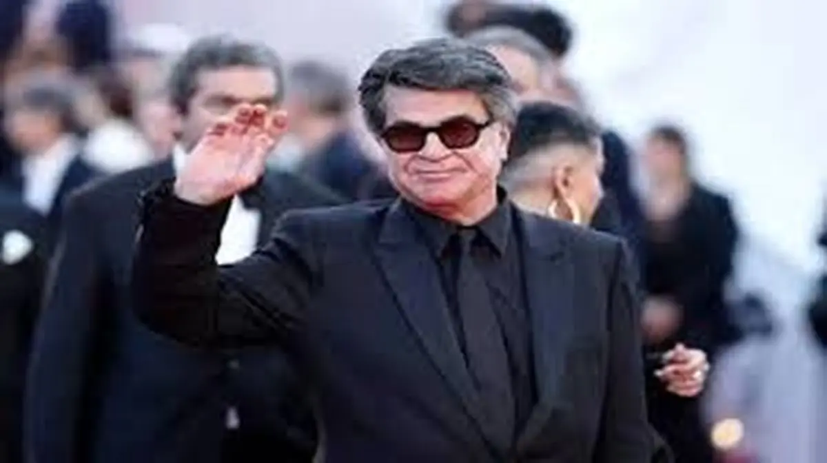 استقبال سینماگران از جعفر پناهی در فرودگاه/فیلم
