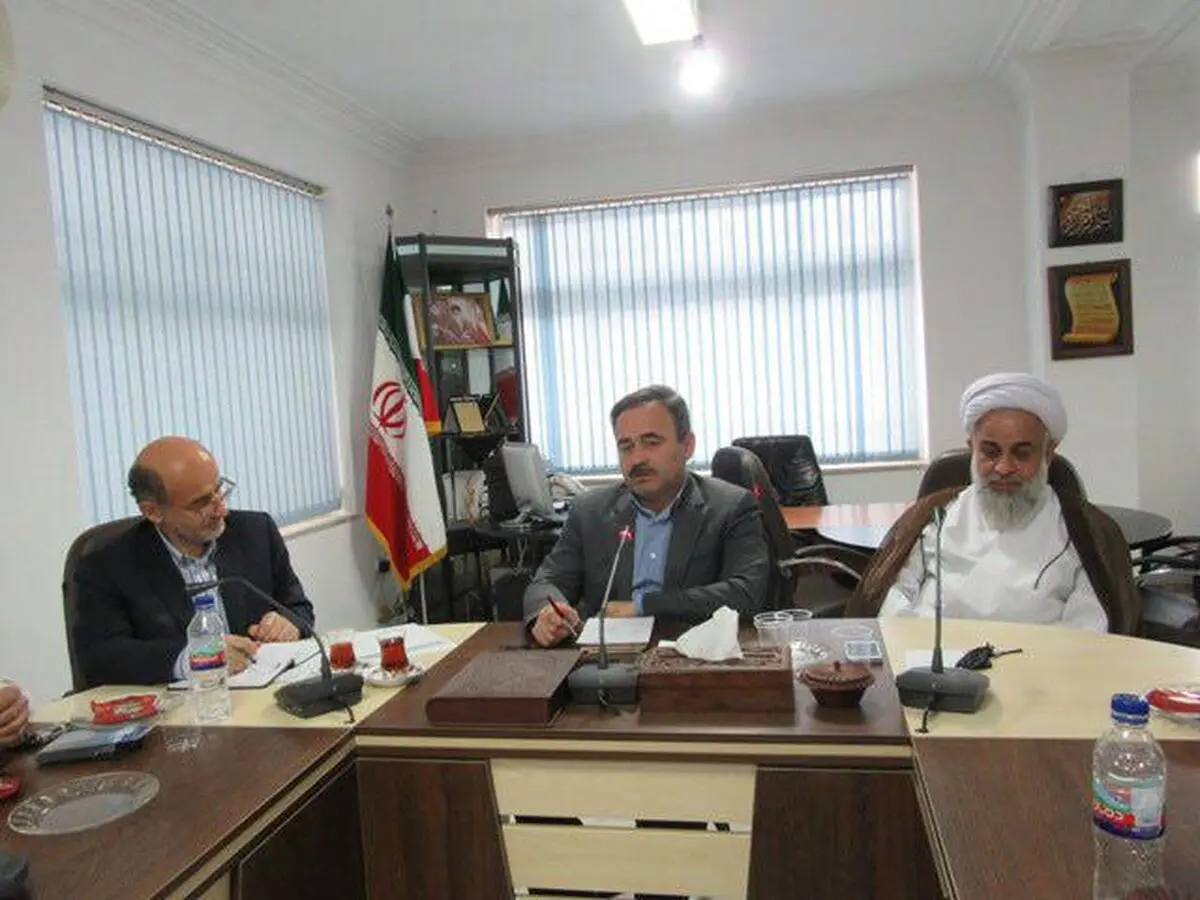 نشست شورای آموزش و پرورش  رودسر با حضور فرماندار  