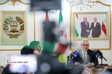 نشست خبری سفیر تاجیکستان