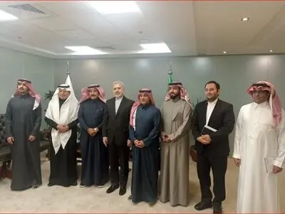 ایران والسعودیة تبحثان سبل تعزیز العلاقات الاقتصادیة
