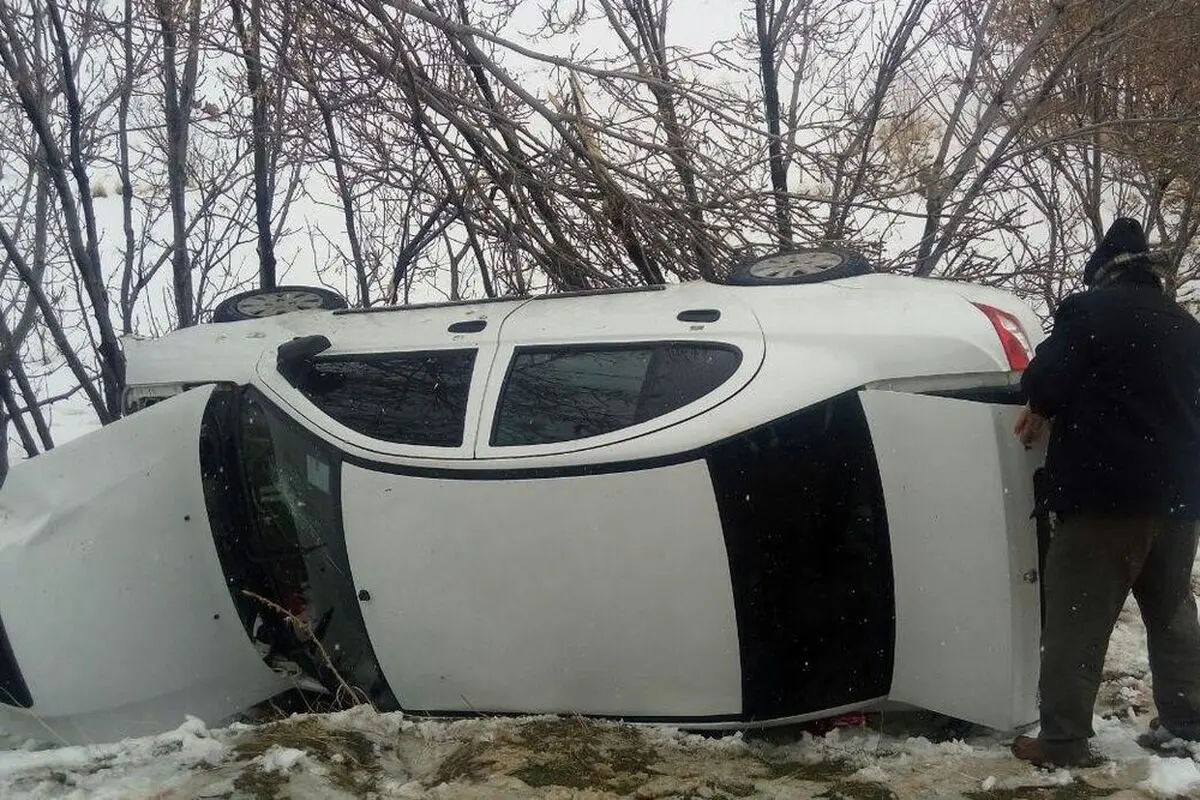 برخورد مگان و پژو در سبزوار حادثه آفرید