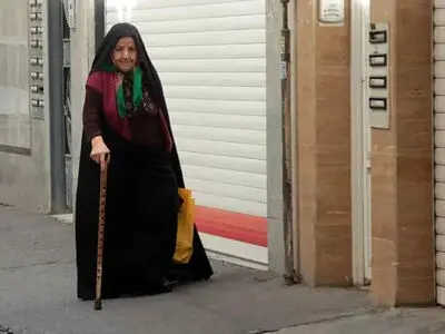 اعتراض بازماندگان به حذف حق اولاد/ مگر مستمری چقدر است که آن را قیچی می‌کنند؟!