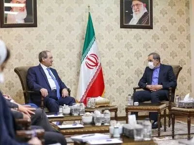 تاکید بر توسعه روابط راهبردی ایران و سوریه در دیدار ولایتی با فیصل مقداد