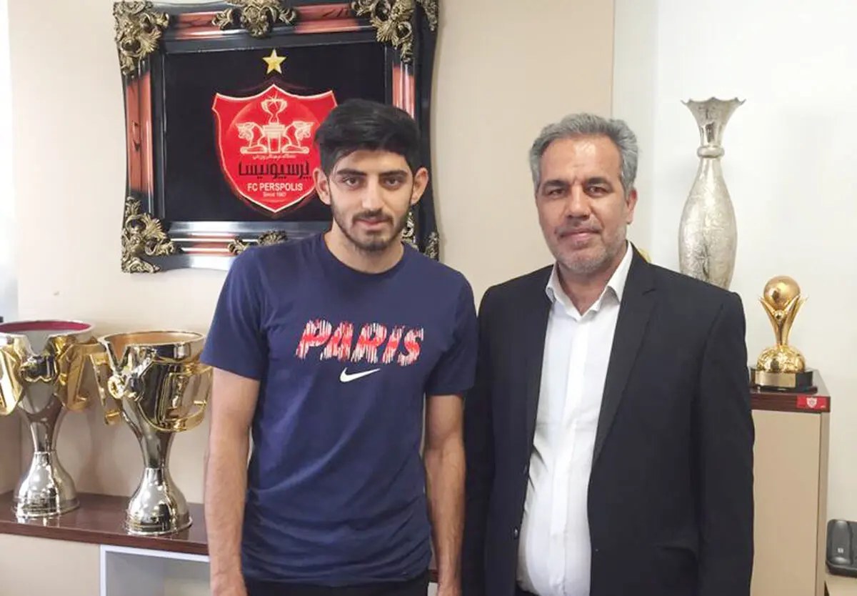 ترابی با پرسپولیس می‌ماند