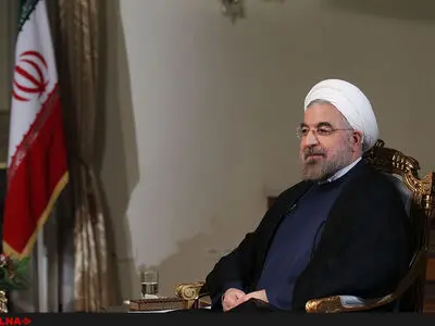روحانی از طریق تلویزیون با مردم سخن می‌گوید