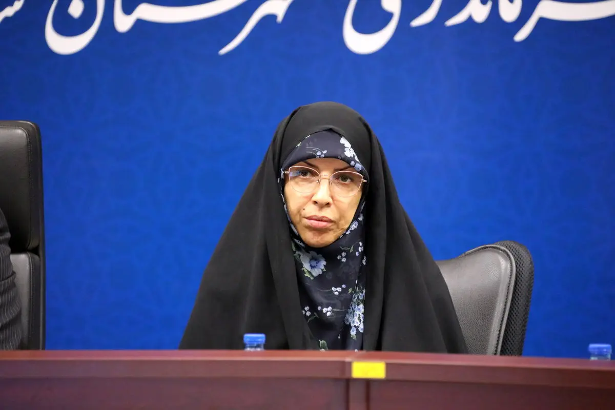 توسعه مرکز استان نیازمند خدمتگزاری پاک و اعتماد ساز است