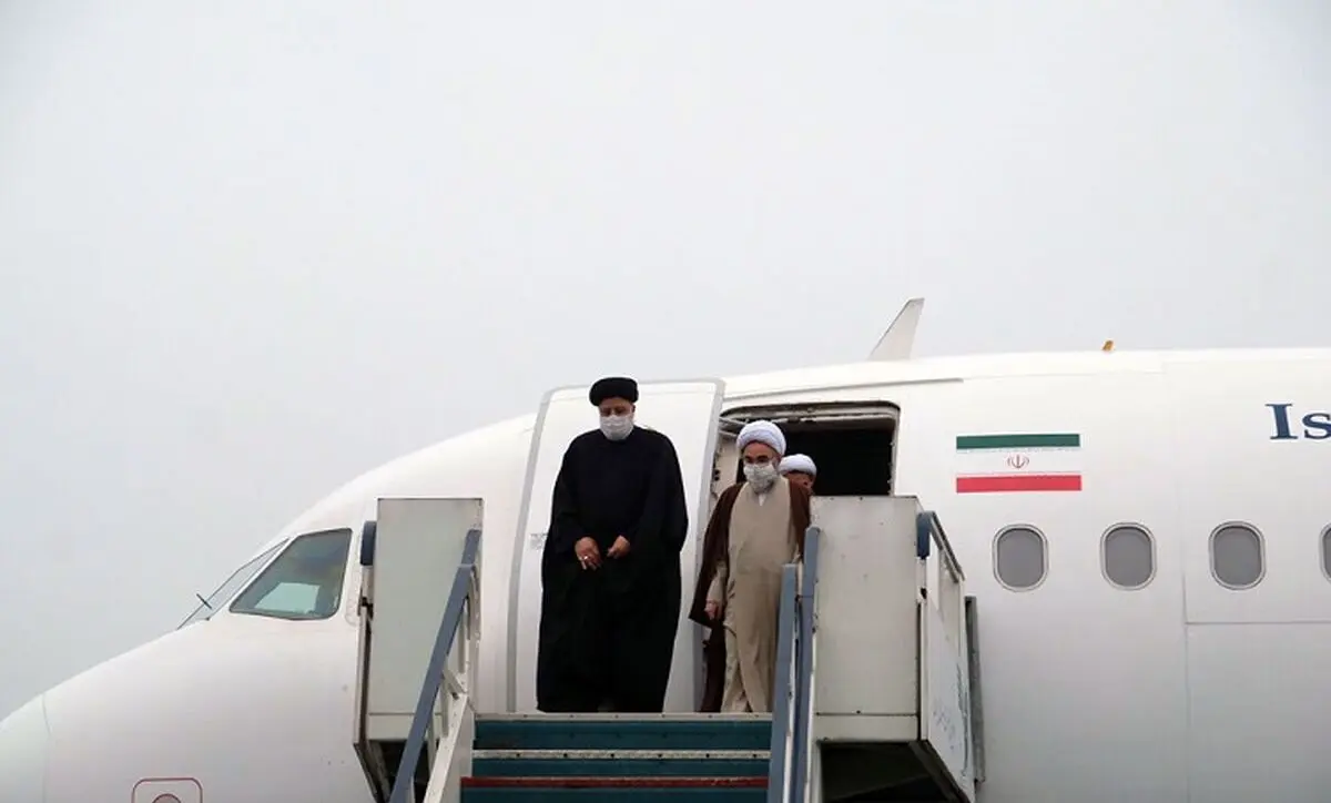 رئیسی وارد فرودگاه یاسوج شد