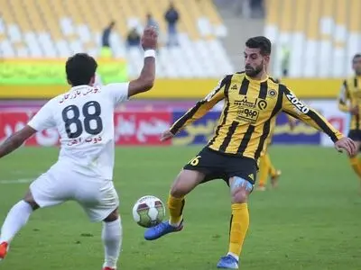 رونمایی از ادون حسنی در سپاهان 