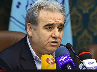 یک میلیون و ۸۸۲ هزار نفر سه‌ماهه اول سال به کشورهای خارجی رفته‌اند/بانک مرکزی میزان ارز خروجی را اعلام کند