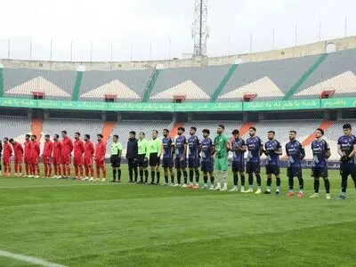 گزارش تصویری نیمه اول بازی پرسپولیس و پیکان