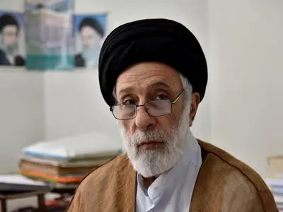 آیت الله سید هادی خامنه‌ای به استان قزوین سفر می‌کند 