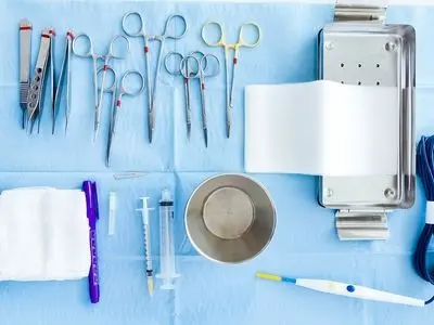 راهنمای جامع خرید تجهیزات پزشکی مصرفی؛ از ست سرم تا آنژیوکت