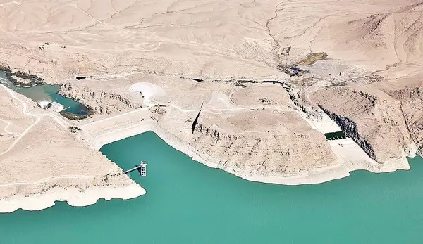 افغانی‌ها با مصالح ایرانی سد کجکی را ساخته و مسیر آب را به روی ما بستند/ زندگی 400 هزار نفر در مخاطره است