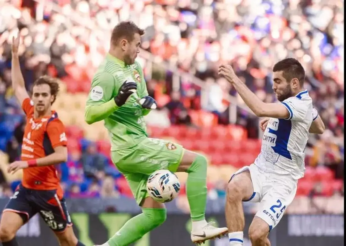 شکست دینامو ماخاچ‌قلعه با حضور کامل حسین‌نژاد