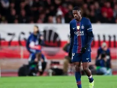 برنده توپ طلا مقابل موناکو زمین‌گیر شد