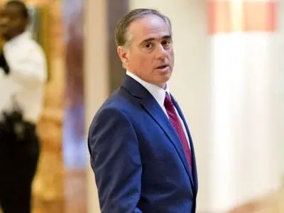 حمات مجلس سنا از وزیر امور کهنه‌ سربازان