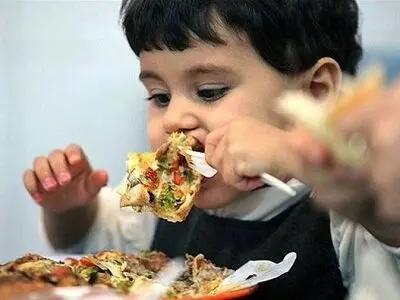 علل گرسنگی مداوم در کودکان و راههای پیشگیری