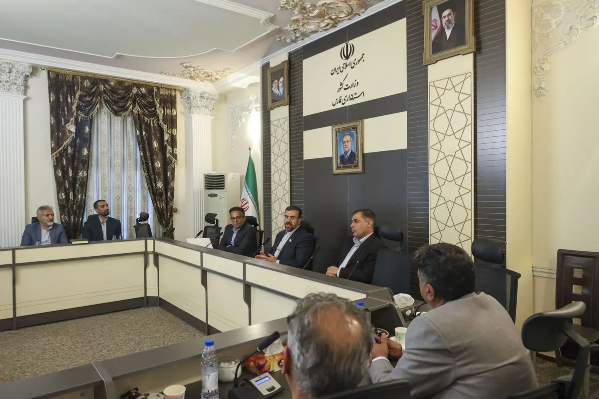  ظرف ۱۵ روز آینده مطالبات جایگاه‌داران سوخت فارس احصا شود