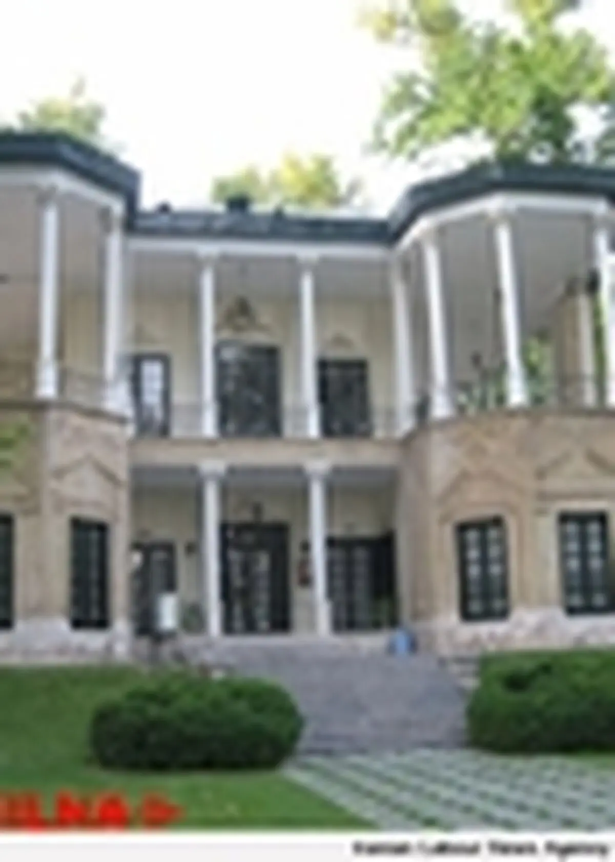 بنیاد همچنان مالک کاخ‌های نیاوران و سعدآباد است / هنوز اعتراض سازمان میراثفرهنگی را دریافت نکرده‌ایم