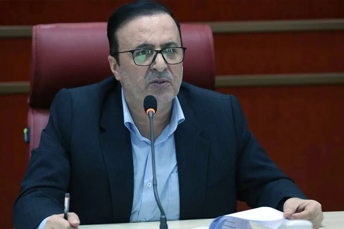 کامیون‌داران نگذارند دشمنان از آب گل‌آلود ماهی بگیرند