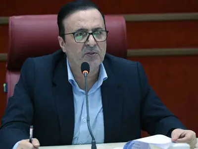 کامیون‌داران نگذارند دشمنان از آب گل‌آلود ماهی بگیرند