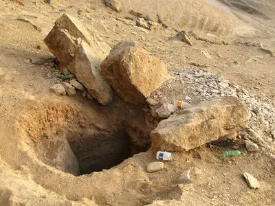 دستگیری باند حفاران غیرمجاز در پوشش زنبوردار در شهرستان صحنه