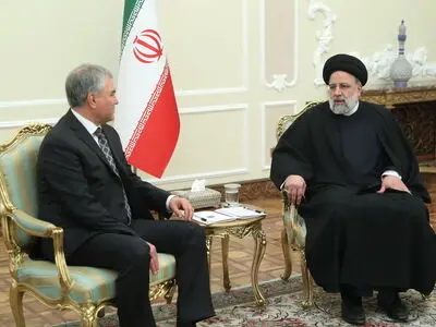 رئیسي: ایران تتابع تنفیذ جمیع الاتفاقات الموقعة مع روسیا