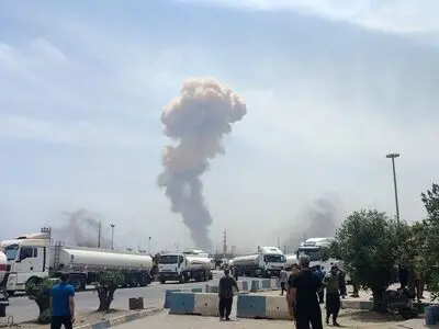 إيران.. ارتفاع عدد المصابين الى 561 شخصا في حادث الانفجار في ميناء الشهيد رجائي