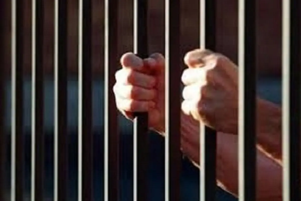 محتکر مواد غذایی در شیراز به دو سال حبس محکوم شد