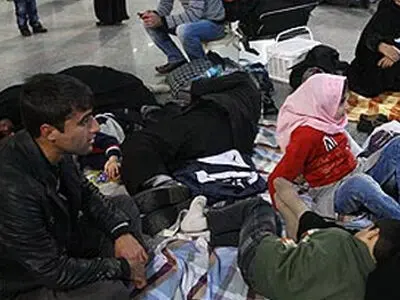 تکلیف ابهامات آیین نامه حقوق مسافر روشن نشد/ انتشار 3 آیین نامه در 3 سال  