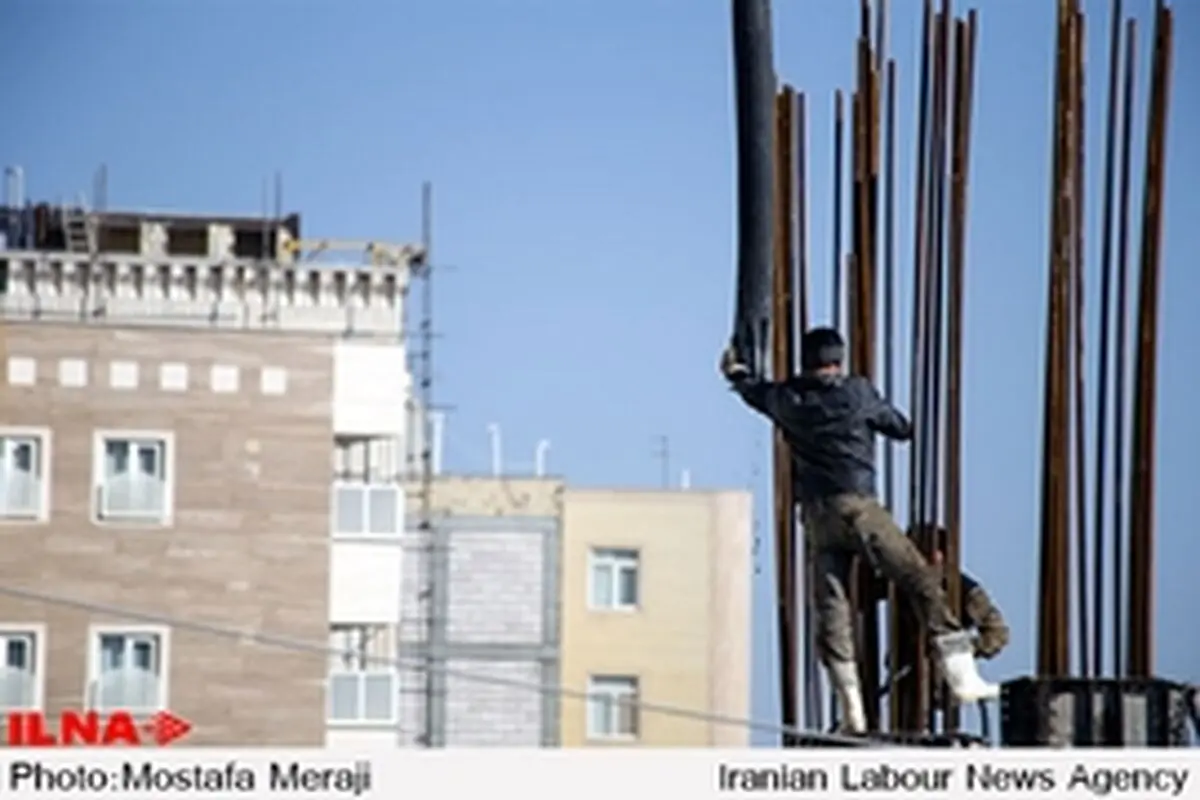 لابی بساز و بفروش‌ها در مجلس مانع بیمه کارگران ساختمانی شد