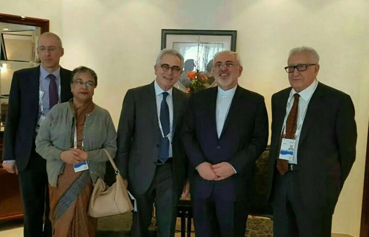 دیدار هیات ریش‌سفیدان سازمان ملل با محمدجواد ظریف
