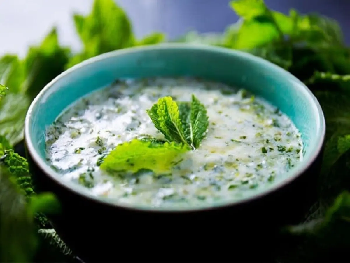 ماست را با چی بخوریم که سردی نکنیم