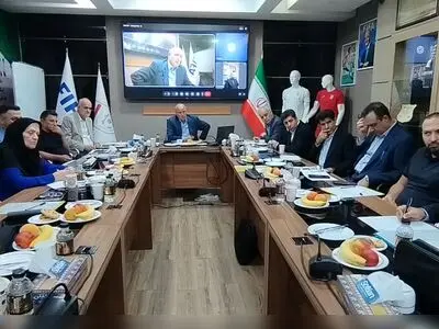 ویدئو: نشست هیئت رییسه فدراسیون فوتبال با حضور قلعه نویی
