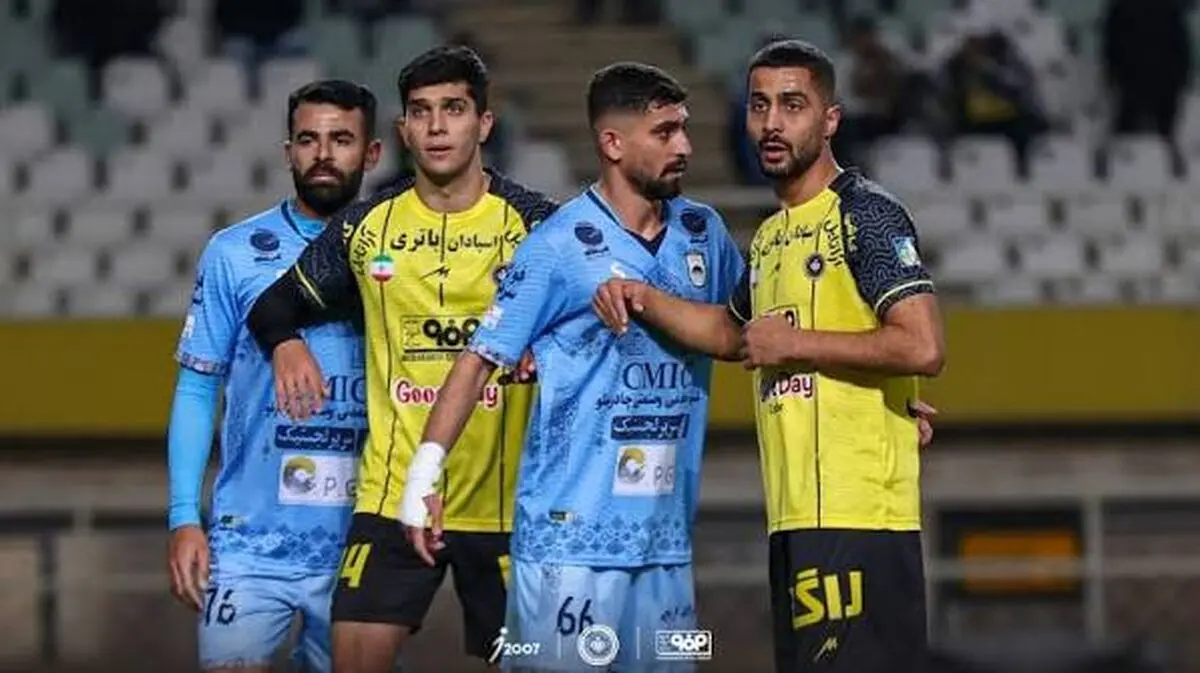 ویدیو: گل اول سپاهان به گل گهر توسط کسری طاهری