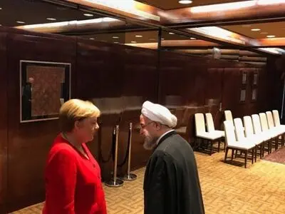 روحانی یناقش مع میرکل حفظ الاتفاق النووی فی نیویورک