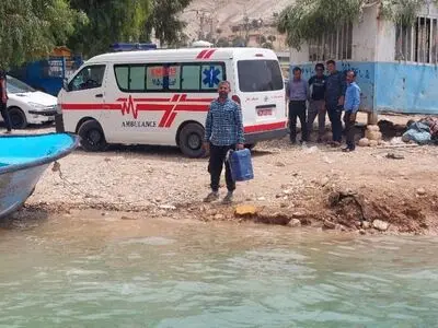 واژگونی یک قایق گردشگری در تنگ قاسمی دزپارت خوزستان