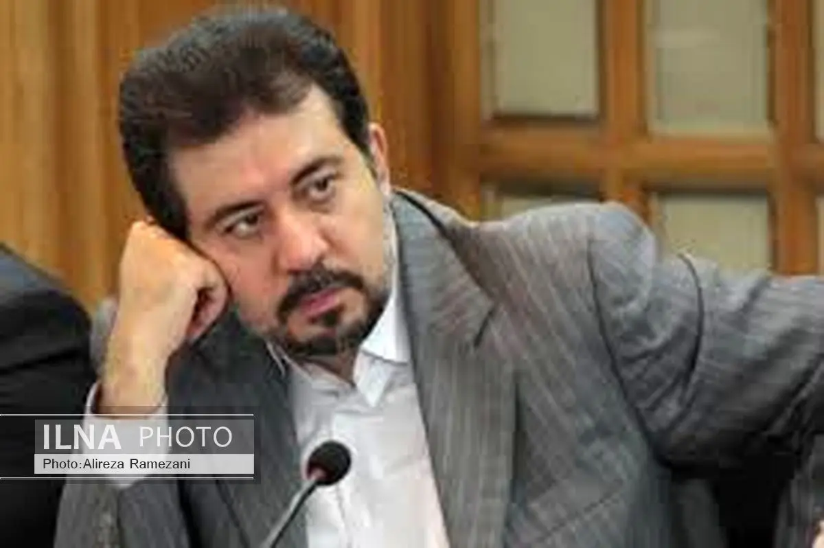 جنوب خیابان سئول به پارکینگ صدا و سیما تبدیل شده است