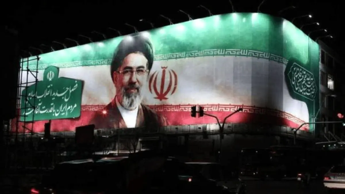 دیوارنگاره جدید میدان ولیعصر رونمایی شد