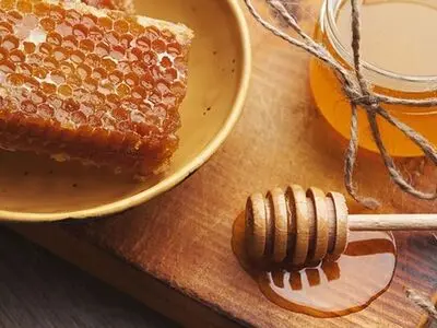 همه چیز درباره انواع عسل طبیعی و خصوصیات آن
