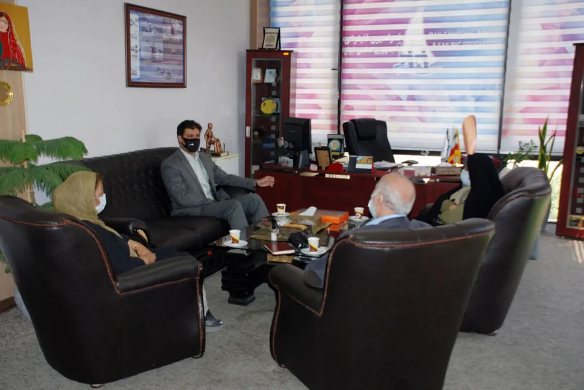 دیدار معاون ورزش بانوان با رئیس فدراسیون قایقرانی