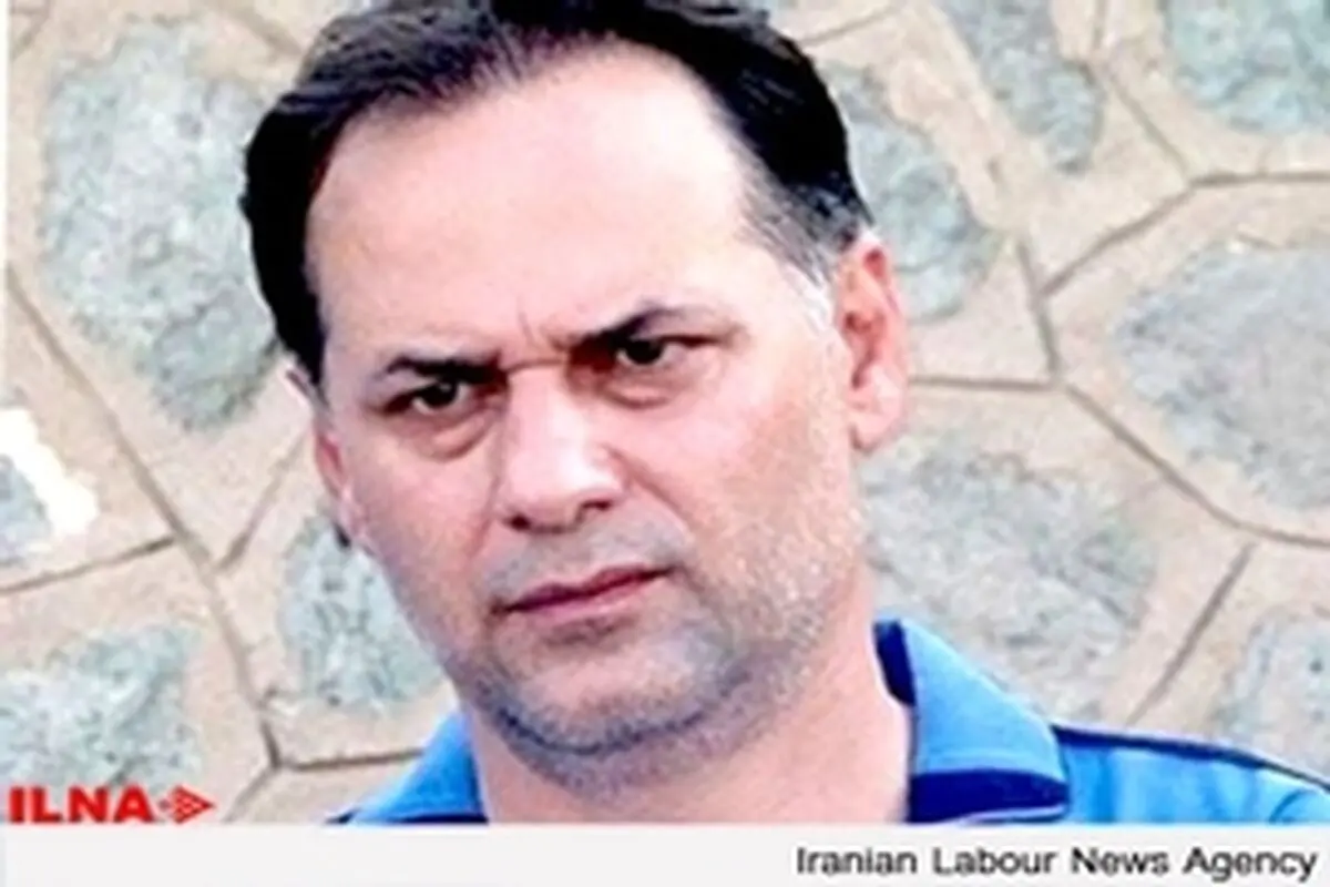 نامجو مطلق: مشکل استقلال عدم تمرکز قلعه‌نویی است