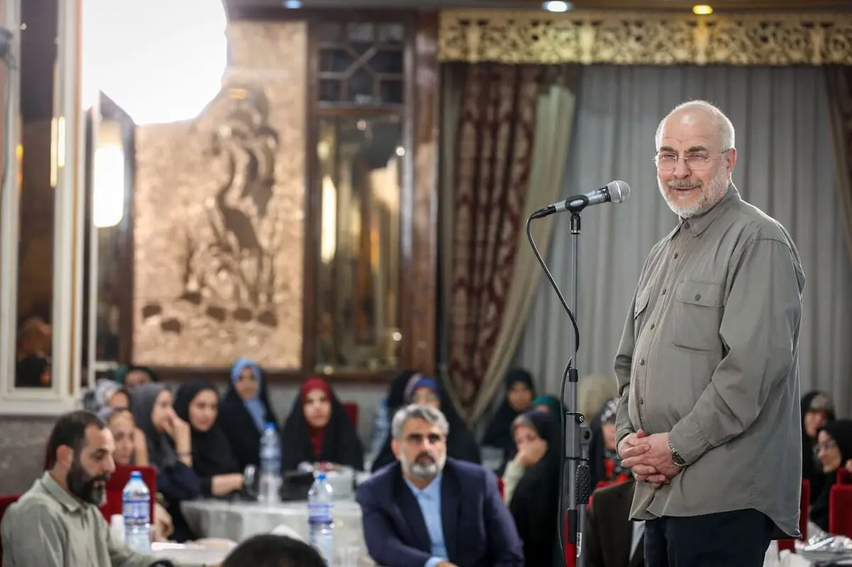 مراسم بزرگداشت روز خبرنگار با حضور رئیس مجلس؛ تجلیل از شهدای رسانه و اهالی خبر