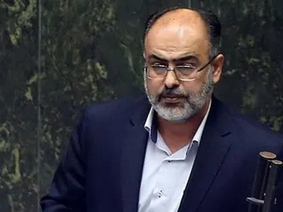 وزیر بهداشت هرچه سریع‌تر دستورالعمل اجرای قانون برقراری عدالت آموزشی را تهیه و اجرا کند