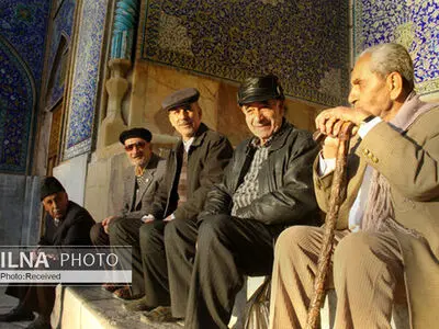 چگونه «مستمریِ بازماندگان» به بهانه ایراد لیست بیمه برقرار نشد؟/ هشدار دبیرکل خانه کارگر نسبت به شکل گرفتن تحرکات بی‌سابقه و تحدید «بیمه‌گری»  