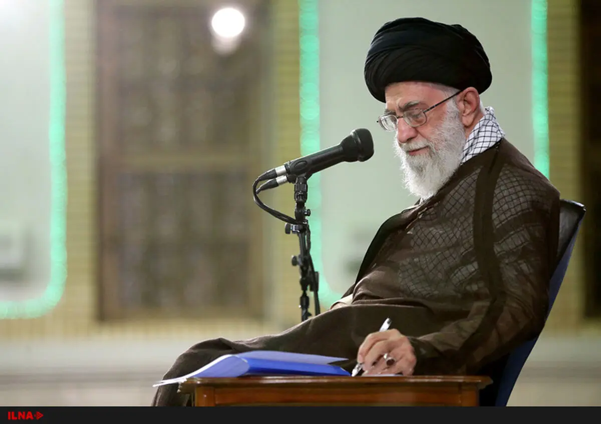 نظر رهبر انقلاب درباره «گوش دادن به موسیقی دارای مجوز»