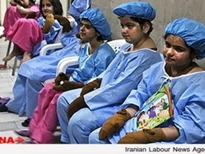 انجام ۲۰ تا ۳۰ عمل جراحی دست و صورت بر روی دانش آموزان پیرانشهری