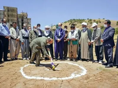  کلنگ احداث مدرسه خیری 15 کلاسه شهرستان جوانرود به زمین زده شد